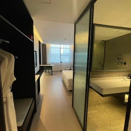 Suifenhe Hairun International Hotel