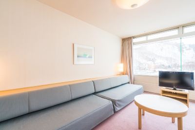 2号館 ファミリーツインD禁煙リバーサイド 苗場プリンスホテルの写真