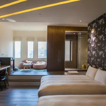 G11 NingTsui Hotel Hotels near Taichung Park