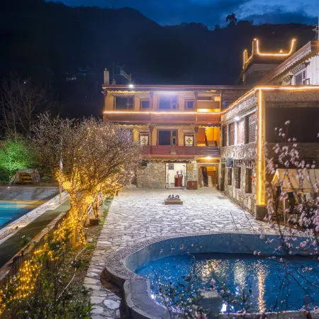 Jiarong Qingcheng Homestay (Danba Xiaobawangcun)