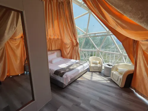 Duohuan Valley Ecological Park - Pet friendly