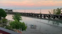 Limlay House Hotels in Khlong Yai