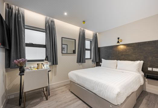 킹스 크로스 익스프레스 인 프런트