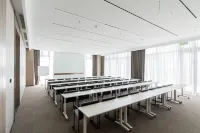 Atour Hotel Tonghua Meihekou Hailonghu - parking