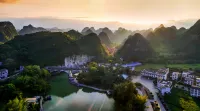 Super 8 Hotel (Yizhou Hechi University & Bus Terminal Branch) - Scenic