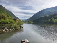 Tanchang Qinglan Chinese Inn (Guan'e Valley South Tourist Reception Center) Hotels near Eman Valley Glass Bridge