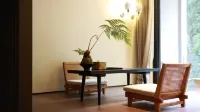 Tonglu Lingshang Baiyun Homestay (Baiyun Yuan Resort Branch) - pemandangan pegunungan