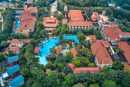 Phoenix Hotel Sanshui Fengyue Foshan Отели рядом с достопримечательностью «Guangdong University of Business Studies»