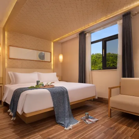 Fuyang Moli Luhua Business Hotel (Fuyang ecological paradise store)