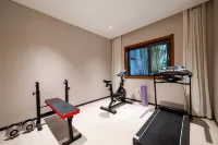 Haojing Garden Hotel (Lianyungang Suning Plaza Pedestrian Street)