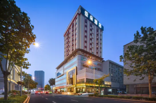 大連東港商務區港灣廣場亞朵飯店 羅森便利店(名仕財富店)附近的飯店