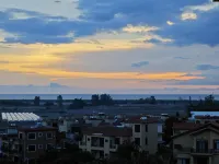Qjia Ledong Xiangrui Seaview Business Hotel (Longmuwan Branch) - วิวทะเล
