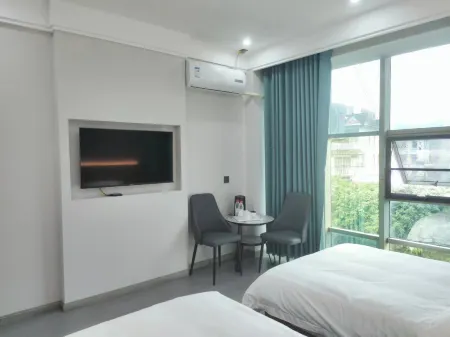 Ning'er Transportation Grand Hotel