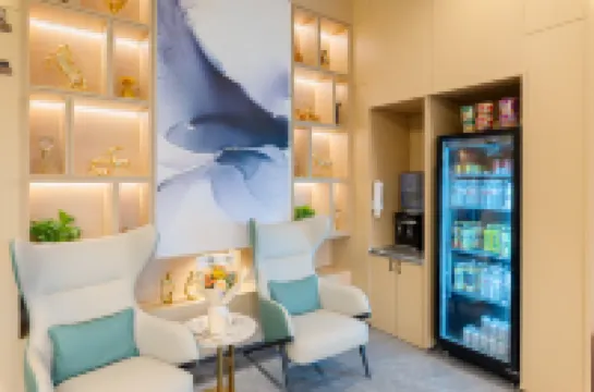 MEIFEIHOTEL Hotels near Seventy-two Waterways