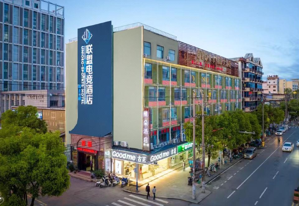 hotel overview picture