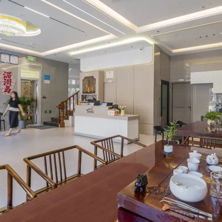 Qingfeng Xiaozhan Homestay