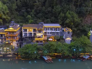 FengHuang WeiDu Landscape hotel