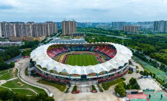 Thank Inn Chain Hotel (Zhengzhou Zhongyuan Futa Metro Station)