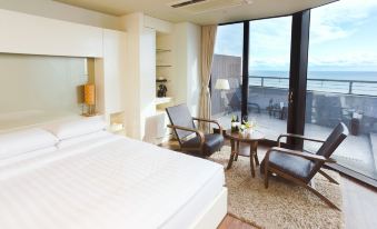 Sunset Hotel - Housity