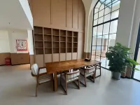 Huhu Hotel (Guang'an Vocational and Technical College Store)