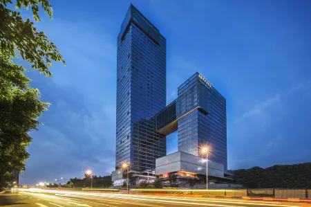 Artyzen Habitat Chongqing Отели рядом с достопримечательностью «Чунцинская долина радости»
