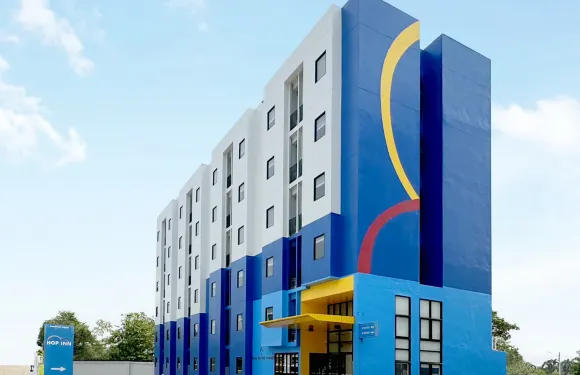 合賓酒店 納空西塔瑪拉特