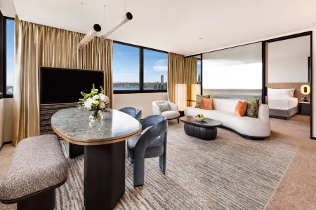 Pan Pacific Perth Отели рядом с достопримечательностью «Кафедральный собор Сейнт Мэри»