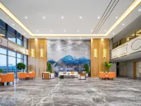 ChaKa Huacheng Grand Hotel Hotel a Ulan