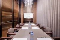 呼和浩特東站如意和大街桔子水晶酒店 - 停車場