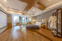 Xianyu River View Art Hotel (Jiefangbei Hongyadong Store)