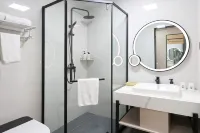 GreenTree Inn Jiangsu Wuxi Jiangyin North Huancheng Road Walking Street Express Hotel