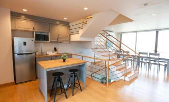 Sandbox beachfront villa2