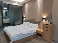 Li County Wuyoucheng Hotel - شرفة