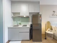 Sky Pool Suites KL Sentral - Riveria City