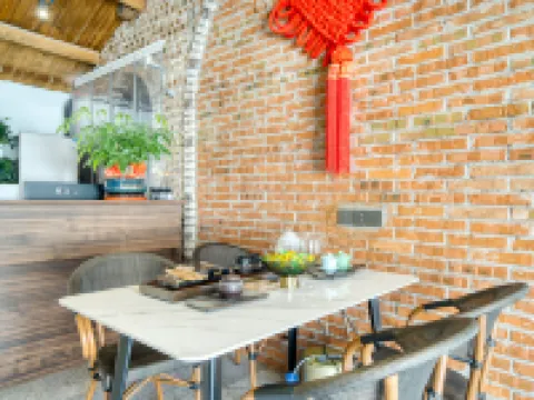 Linhai Tower Shadow Moon House Courtyard (Taizhou Fucheng Branch, Ziyang Street) Hotels in Linhai