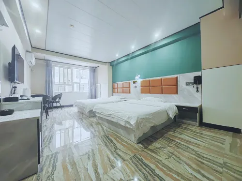 Dingyuan Business Hotel (Caihong Street)