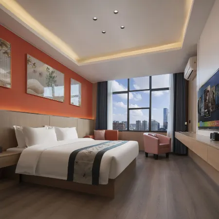 Lejoy Shangpin Hotel (Xiangxiang Yumen Commercial Street Store)