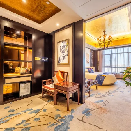 Wuwei Huangjia International Hotel