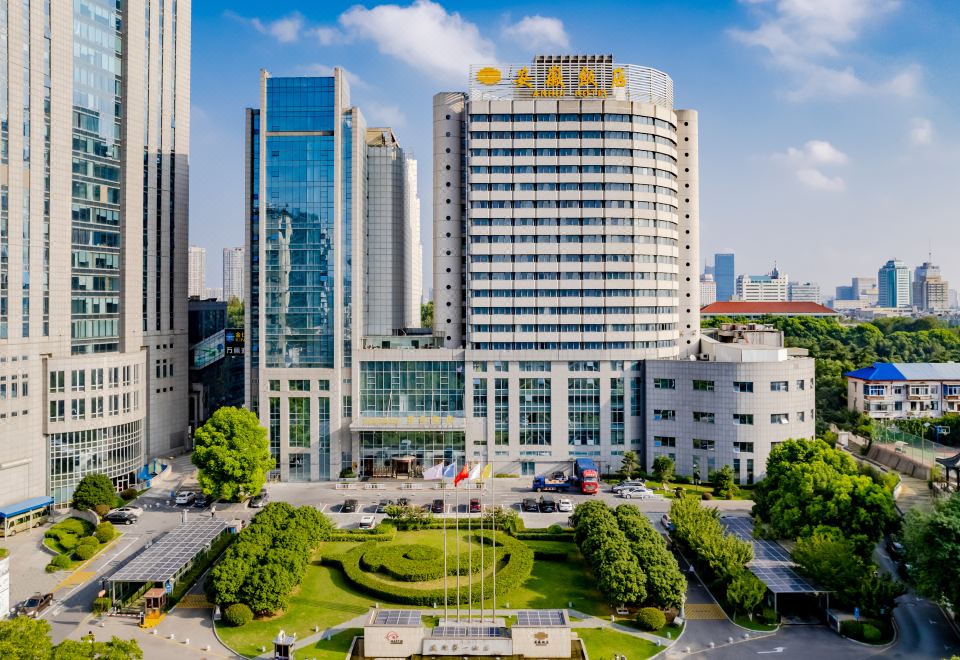 hotel overview picture