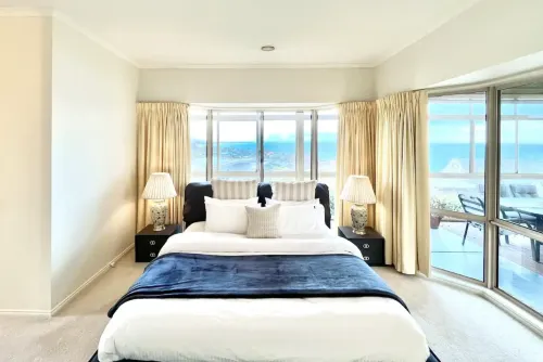 Ocean View Holiday Home Near Beach in Mount Martha Hotels in Mount Martha