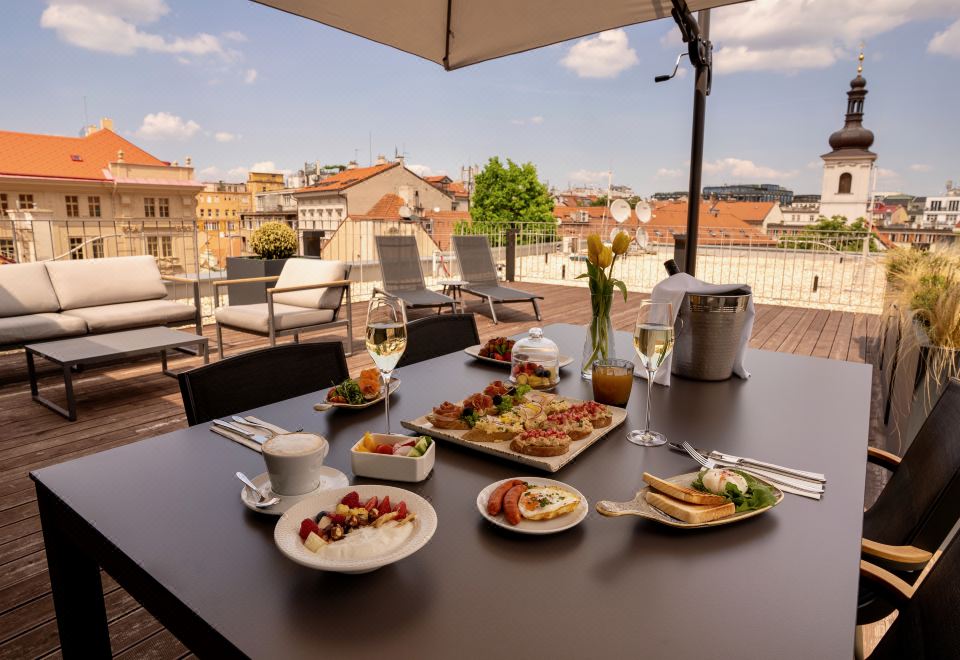 4. 호텔 큐베 프라..