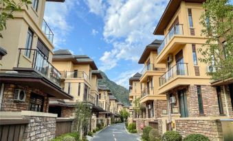 Yingdeo garden heart flower town chocolate kingdom fashion hot spring villa