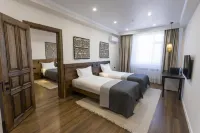 Akjola Hotel