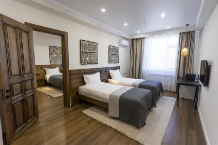 Akjola Hotel