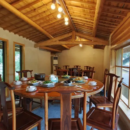 Yunhe Muyunju Hotel