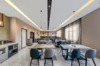 Homeinn Selected Hotel (Aksu Taibai Shopping Center Century Square)