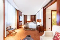 Zhongle Six Star Hotel（Conveniently located near Puhuangyu Subway Station and the Temple of Heaven） - カップル