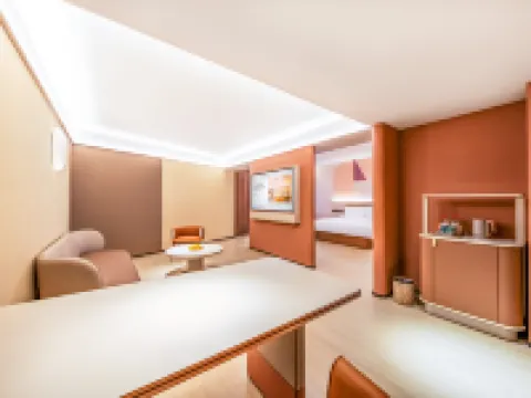 Orange Hotel (Anshun Huangguoshu Scenic Area Longgong Road Branch) Hoteles en Zhenning