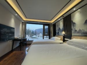 Jiuhua Mountain, a pool of landscape, this wish boutique hotel