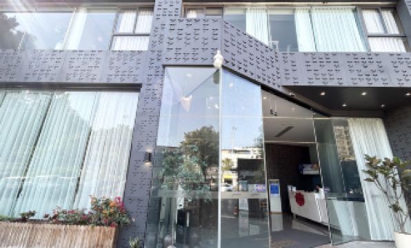 Yeste Hotel (Xiamen Airport Houpu Subway Station)